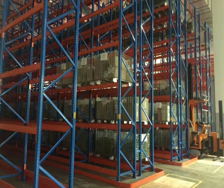 Custom Heavy Duty Storage Racks / Metal Narrow Aisle Industrial Racking Systems